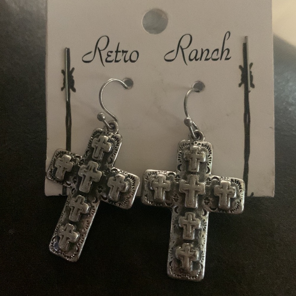 Retro Ranch Cross Earrings - Picture 3 of 3